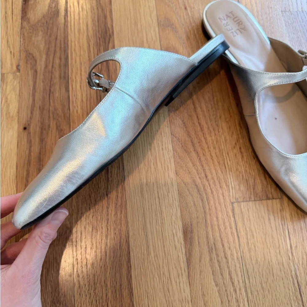 Naturalizer Mary Jane Mule in Silver Metallic, Size 11 - Picture 9 of 13